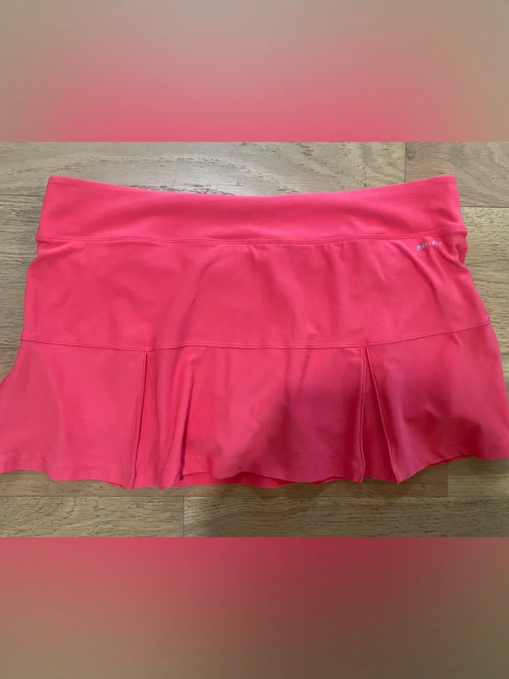 Nike Women’s coral Athletic Tennis Short Skort with short lining XL EUC